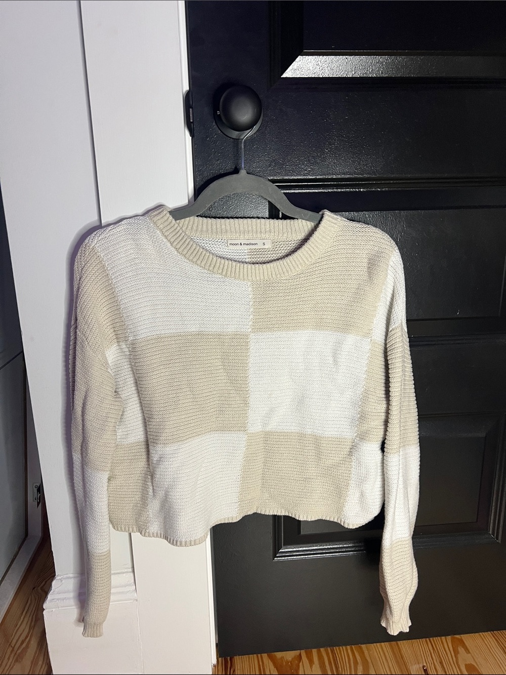 moon & madison Cream and White Checker Crewneck Sweater